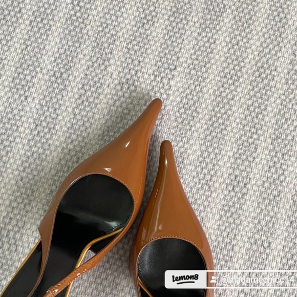 AMALIA slingback pumps in patent leather - Picture 3 of 5